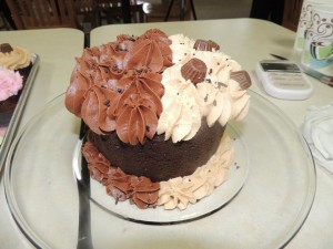 Kirby's Goliath Cupcake Challenge