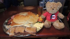 Mo’s Family Ultimate Breakfast Challenge Oakville Ontario