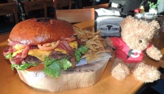Holy Cow 3kg Burger Challenge
