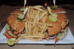 MT Bellies’ Burger Beast Challenge Niagara Falls