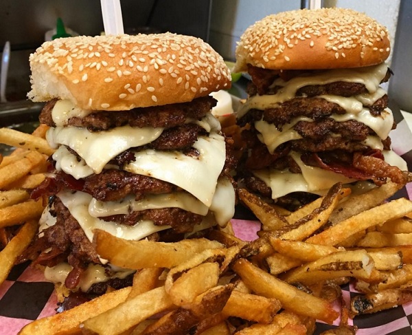 Buddy's Enemy Burger Challenge