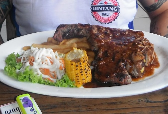 Moo Moo's 1 Kilo T-Bone Steak Challenge