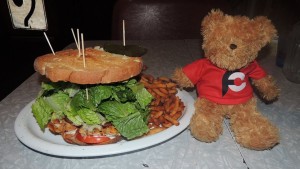 El Zazium’s California Monster Sandwich Challenge Montreal