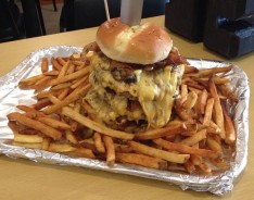 T’Beaux’s Blues Le Roux’s Swamp Monster Burger Challenge