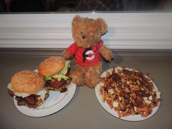 Law & Orders’ Rhippo Burger Challenge Ottawa