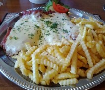 Kolosseium Bruhl Schnitzel Challenge