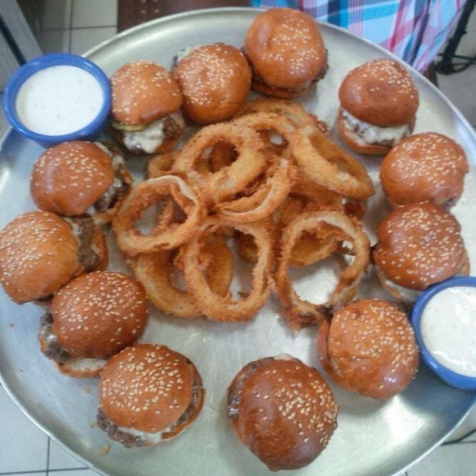 Big Al's Island Grill Slider Challenge