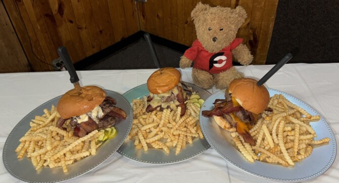 Hoppers Bar Grill Triple Belt Buster Burger Challenge Waconia Minnesota