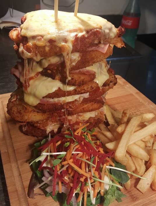 Pub Mooloolaba Parmageddon Challenge