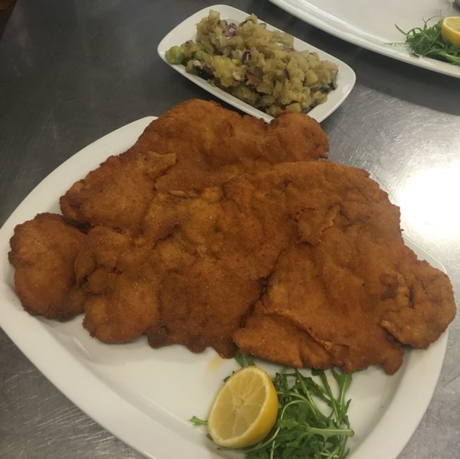 Restaurace Rizkarna Schnitzel Challenge