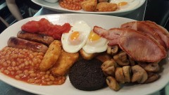 Super Sausage's "Full Monty" Breakfast Challenge