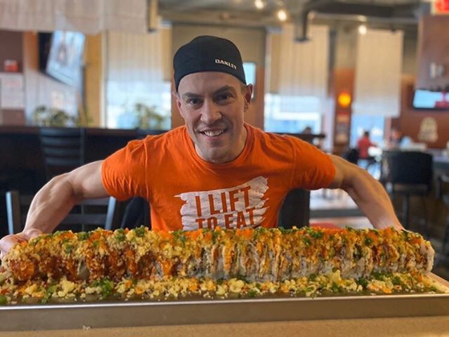 Wave Island's Gigantic Sushi Roll Challenge
