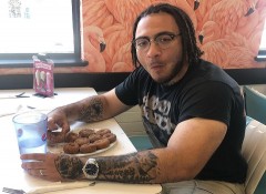 Pudgyboy's 100 Mini Donuts Challenge