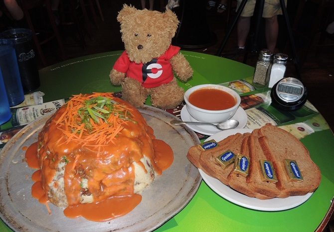 Mulligans 8lb Shepherd's Pie Challenge