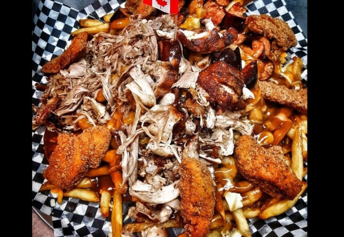 Schryer's Smoked BBQ "Poutine Mountain" Team Challenge