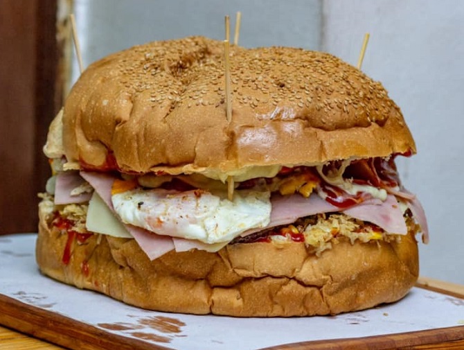 Dooh Ponto SA Burger Challenge