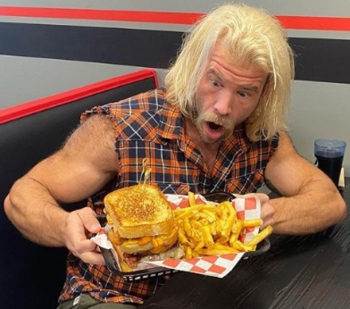 Off The Wall's Sandwich Challenge