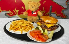 Murphy's Pub Burger Challenge Rockford Illinois