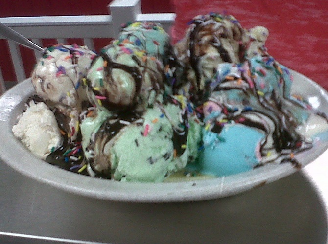 Corner House Ice Cream Pig's Platter Challenge