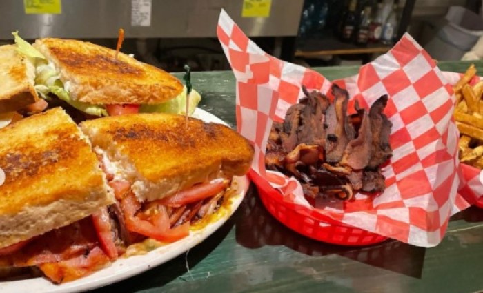 Cat Man Do's 5lb Grim Cheeser Sandwich Challenge