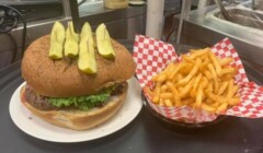 Buster's 2lb Burger Challenge