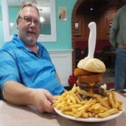 Uncle Louie's 6lb Burger Challenge