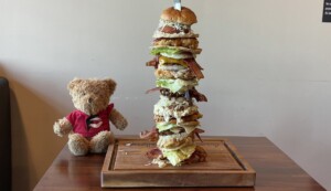 Gabutto Samurai Burger Challenge Elgin Illinois