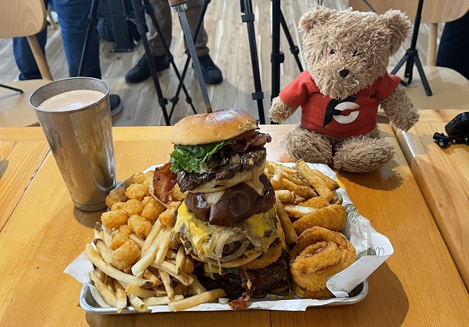 M2O Burger Challenge Delaware Front