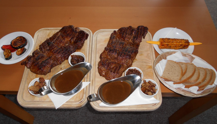 LA Steak Bar's Steak Challenge
