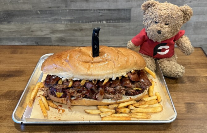 Doc's Smokehouse 6lb Behemoth BBQ Sandwich Challenge Edwardsville Illinois