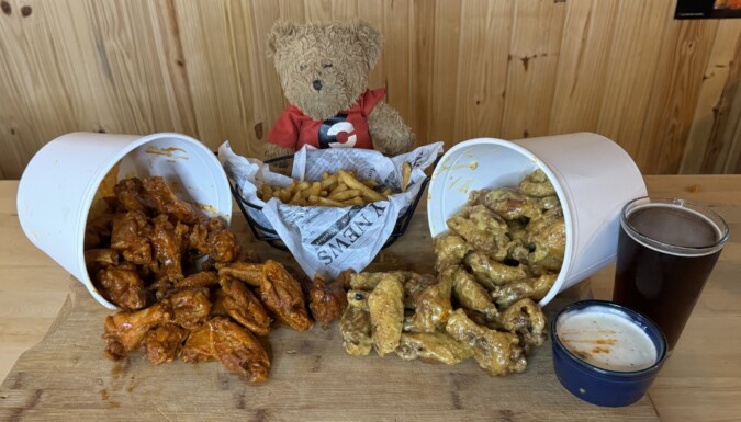 Between Lakes Tap House 70 Chicken Wings Challenge Grand Rivers Kentucky