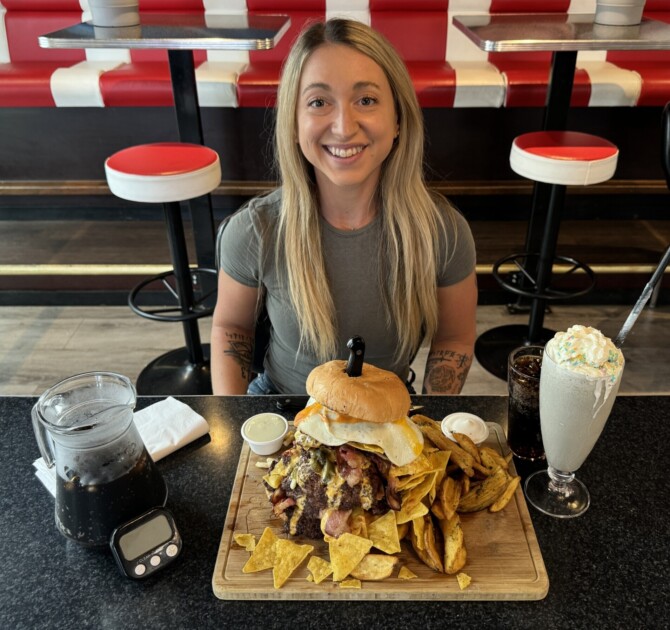 Katina Eats Kilos Mike's Diner Burger Challenge Finland