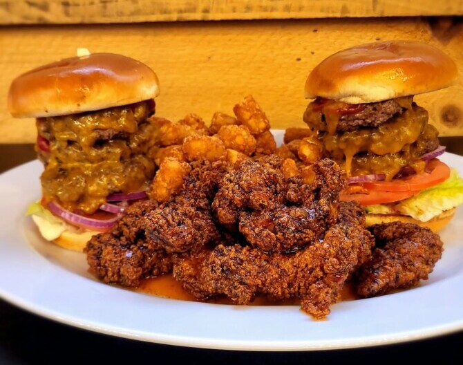 Thomas Hooker Brewery's "Big Hooker" Burger Challenge
