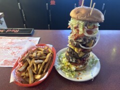 Farmer's Tavern Burger and Fries Challenge