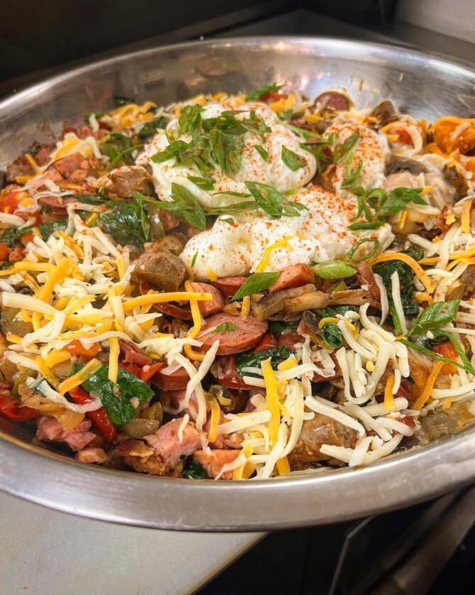 Elm Center Cafe's "Esper Bowl" Breakfast Challenge