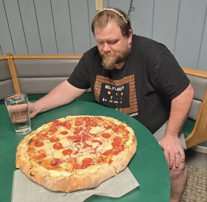 Ellsworth Indoor Golf and Grill's 16'' Stuffed Pizza Challenge