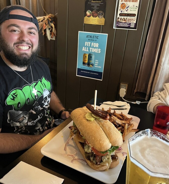 Twisted Raven's Burger, Fries, and Ale Challenge