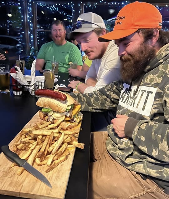 Twisted Raven's Burger, Fries, and Ale Challenge
