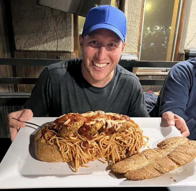 Twisted Raven's "Gondola" Pasta Challenge