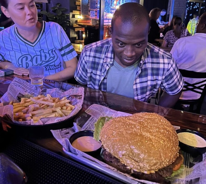 The Bun Lab PCB's "Big Byte" Burger Challenge