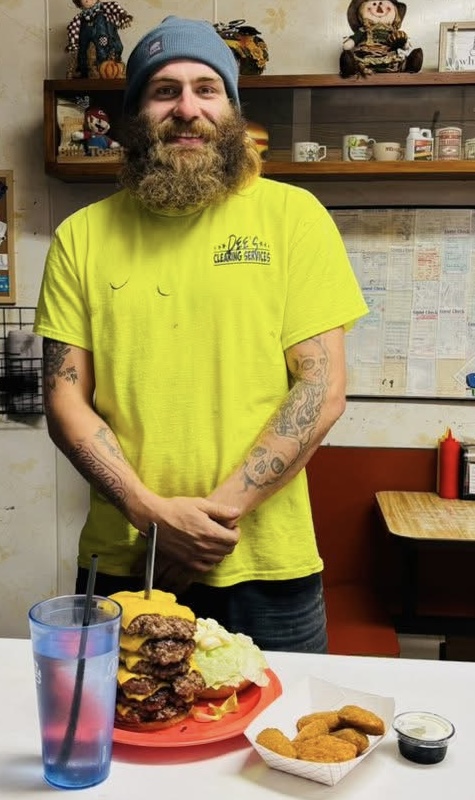 Bill's Toasty's Six Patty Burger Challenge