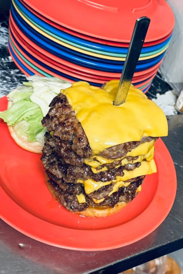 Bill's Toasty's Six Patty Burger Challenge