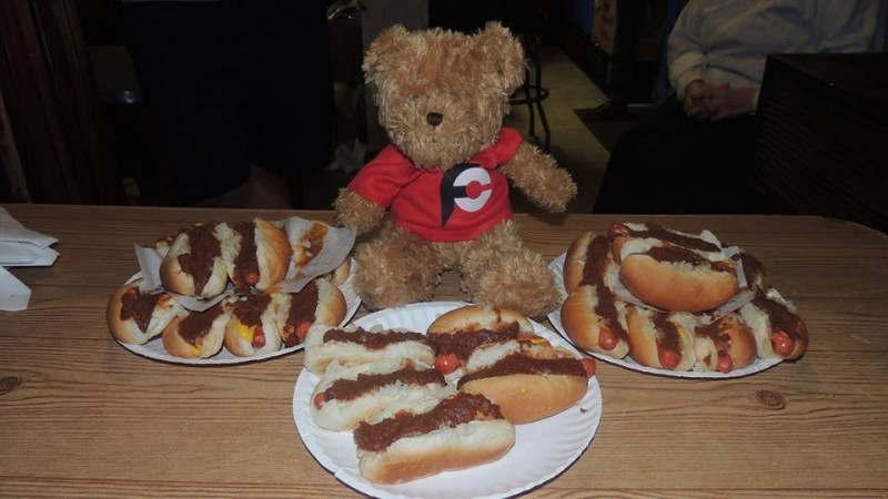 guss-mini-hot-dog-record-challenge