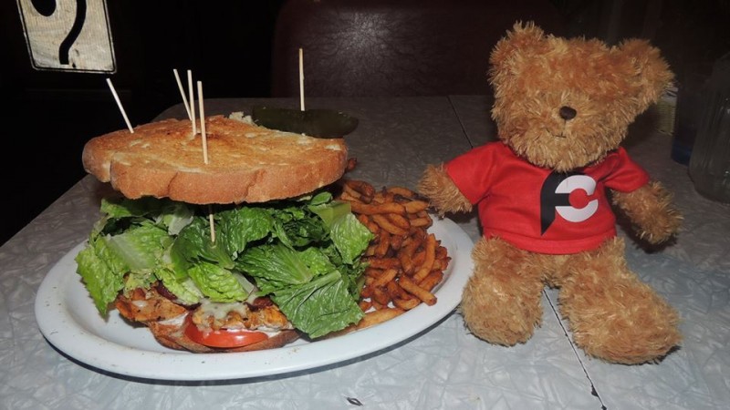 el-zaziums-monster-chicken-sandwich-challenge