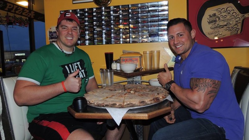 randys-wooster-street-stuffed-pizza-challenge