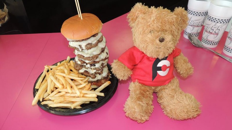 hwy-55s-55oz-burger-challenge