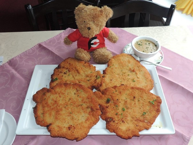 Zum Propeller's XXL Schnitzel Challenge