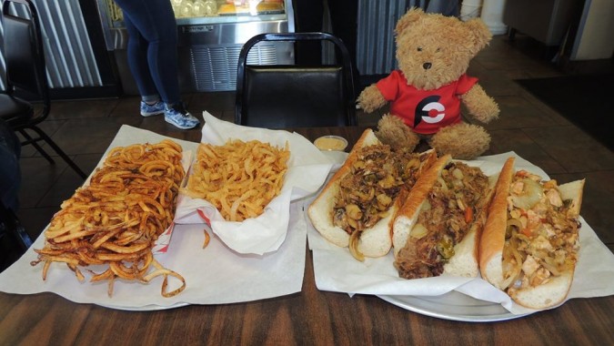 Tom's BBQ Full House Sandwich Challenge