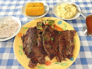 #618 Clubhouse Par 3 Steak Challenge