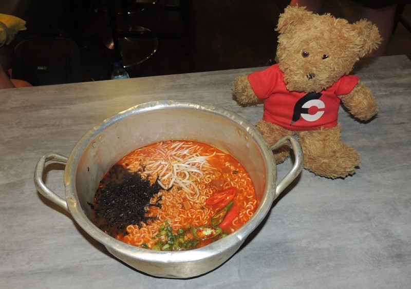 666-k-street-cafe-malaysia-on-fire-ramen-challenge